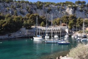 Cassis Lodges